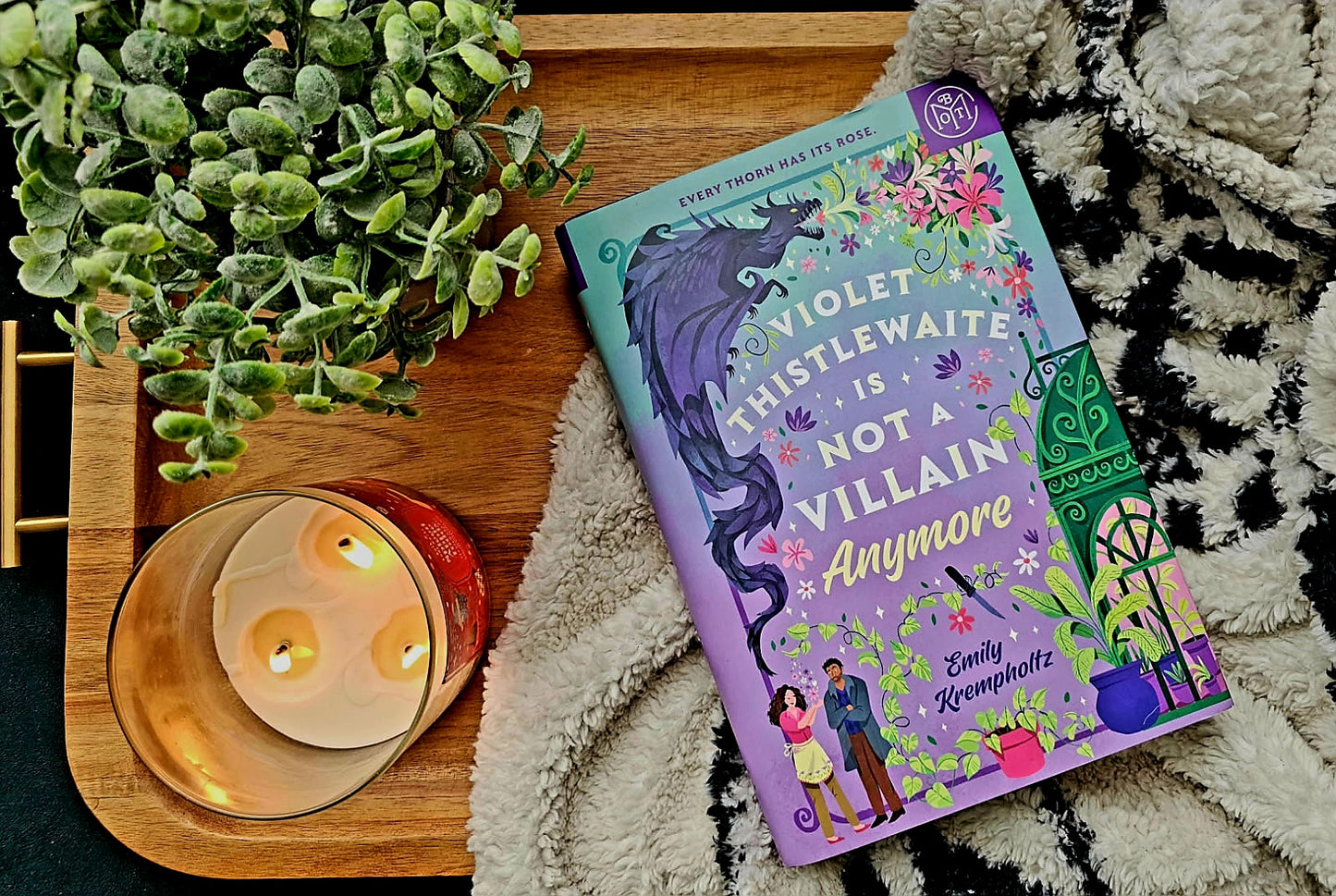 Violet Thistlewaite Is Not a Villain Anymore - Emily Krempholtz - Fiction/Fantasy