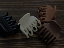 HAIR CLAWS