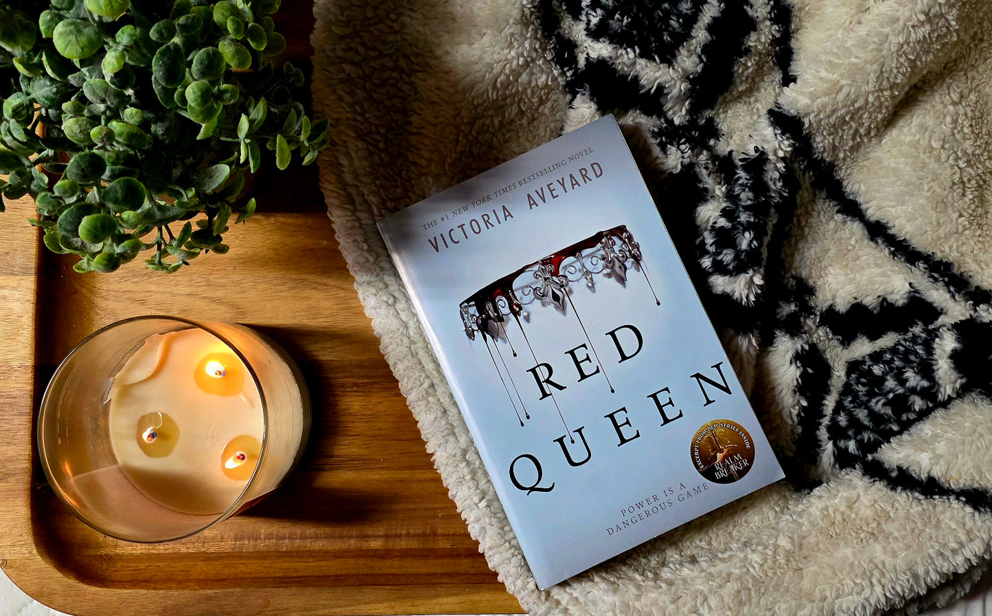 Red Queen - Victoria Aveyard - Fiction/Young Adult