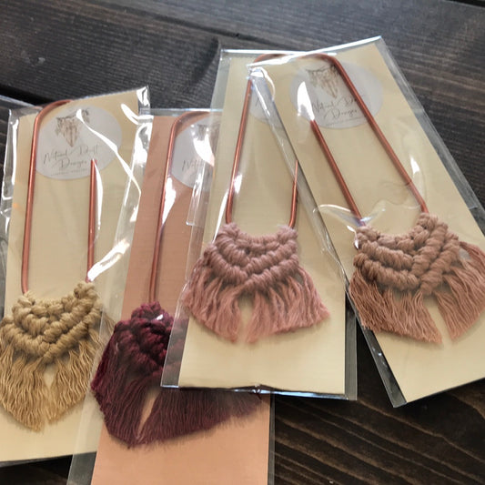 Bookmarks macrame